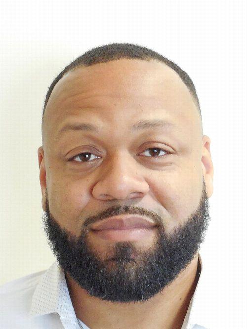 Emmanuel Turner
