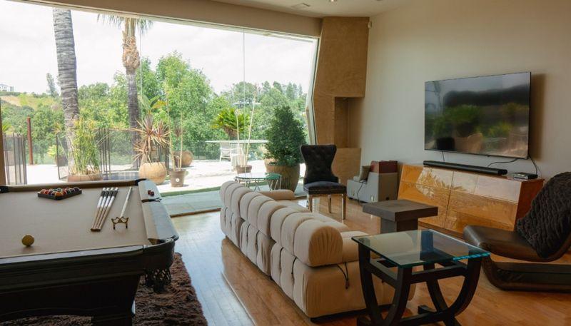 Studio City Recovery Photo