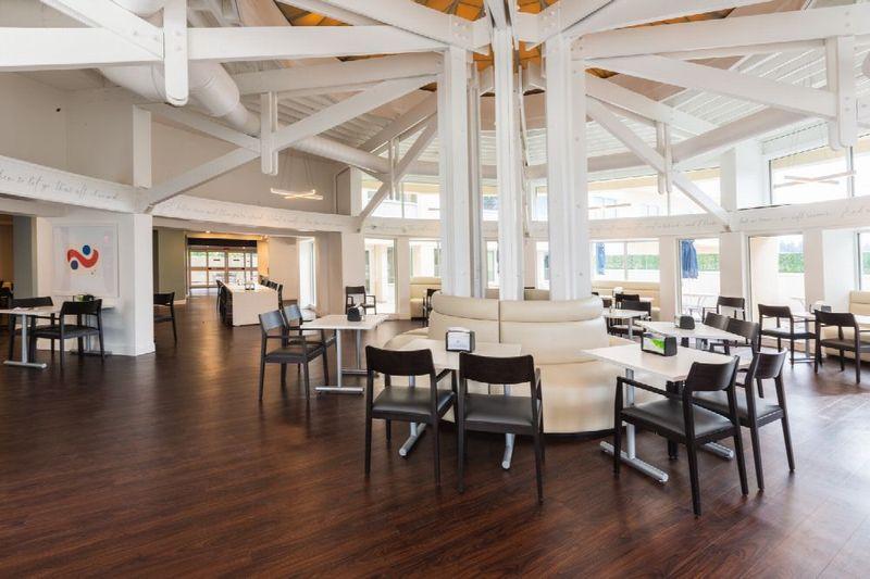 Recovery Centers of America at Devon - Cafeteria