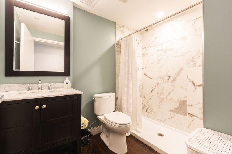 Recovery Centers of America at Devon - Bathroom