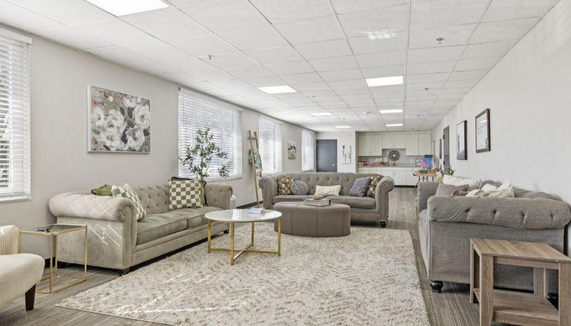 APEX Recovery Columbia Photo