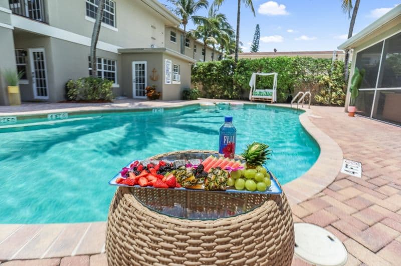 Seaside Palm Beach Photo