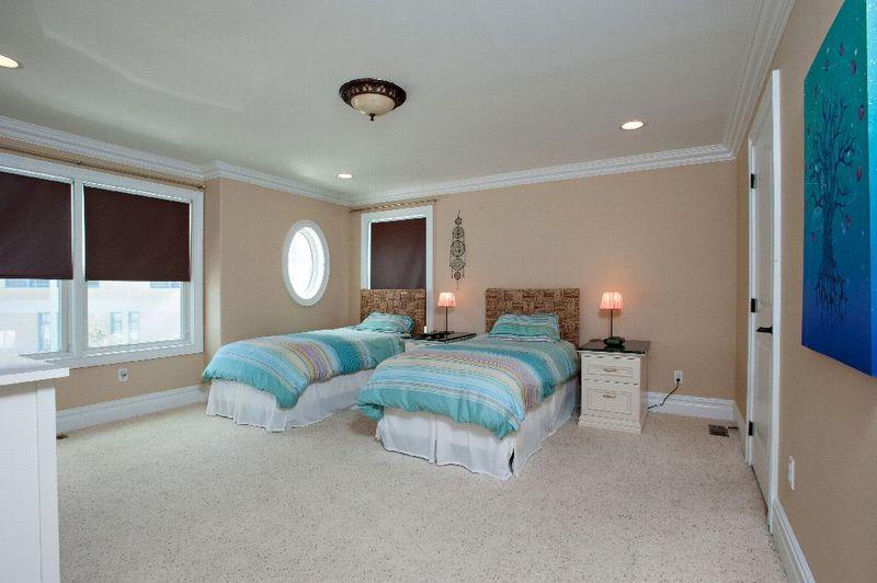 Enlightened Solutions Photo