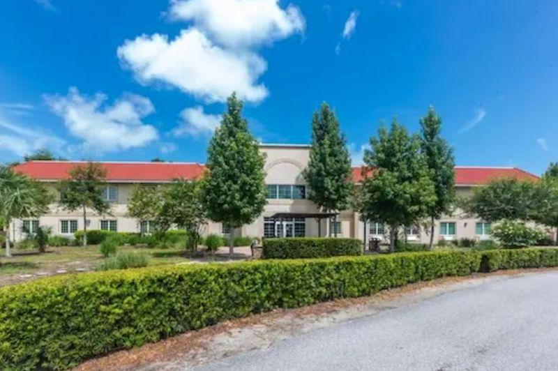 River Oaks Treatment Center Photo