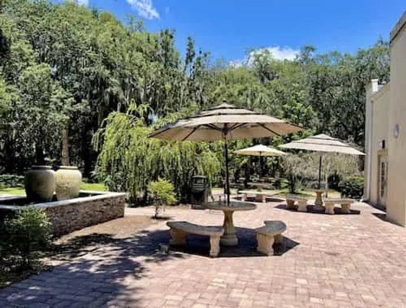 River Oaks Outpatient Treatment Photo