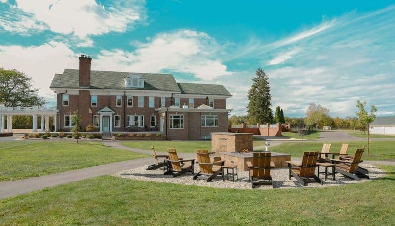 The Grove Estate Photo