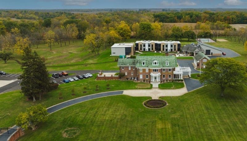The Grove Estate Photo