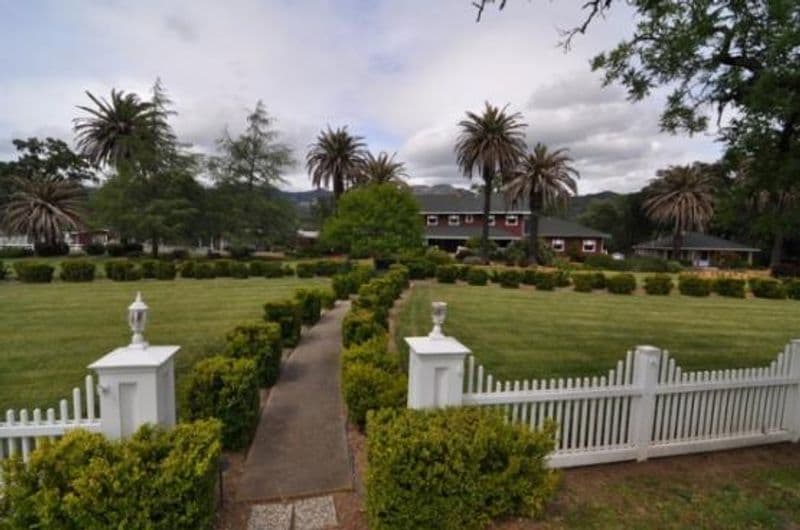 Duffy's Napa Valley Rehab Photo